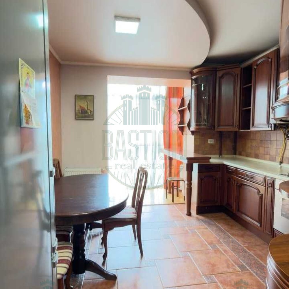 043bab156f6a4b9f6218b2ac00de492a