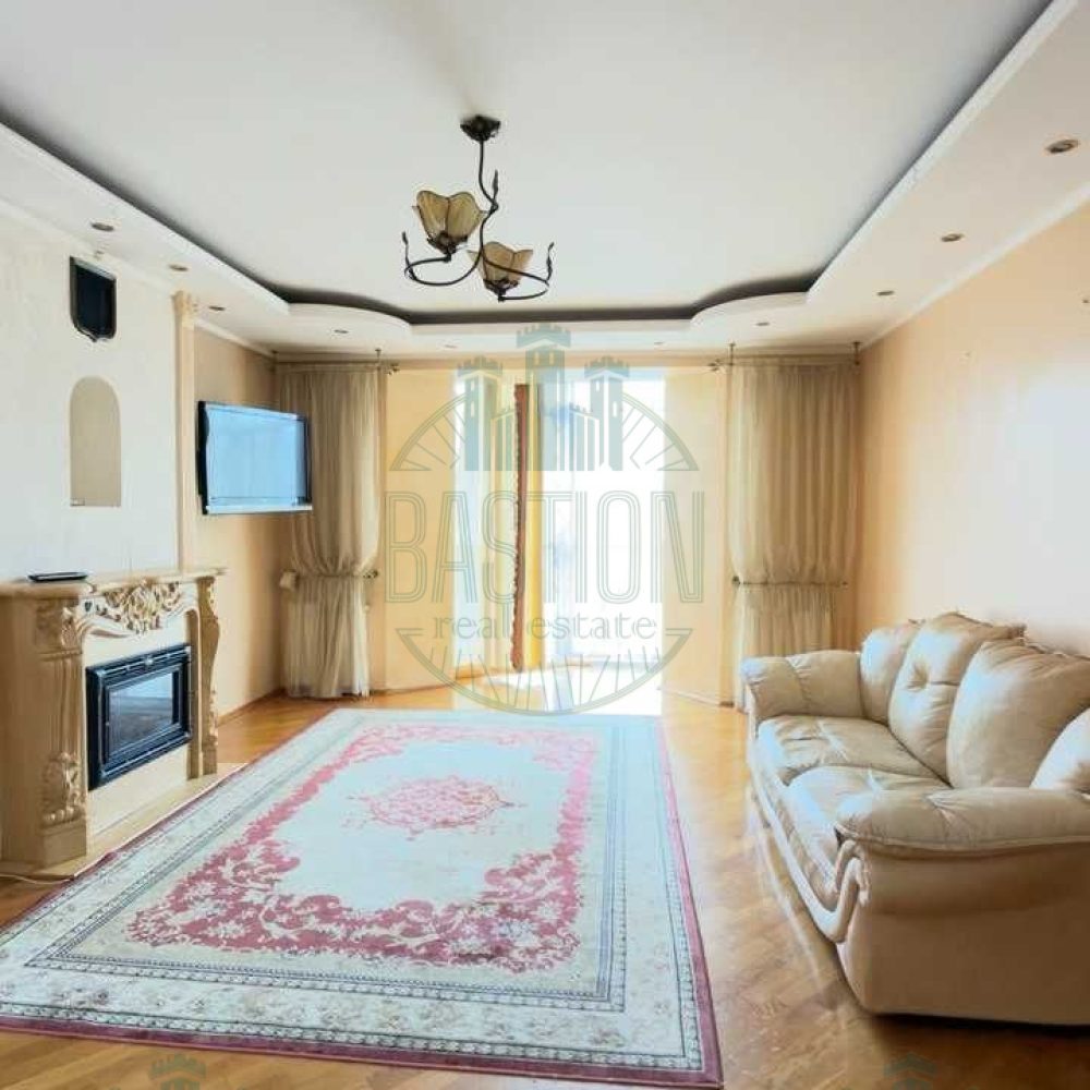 78c77b694e49bb01c873fcf4264f8e4b